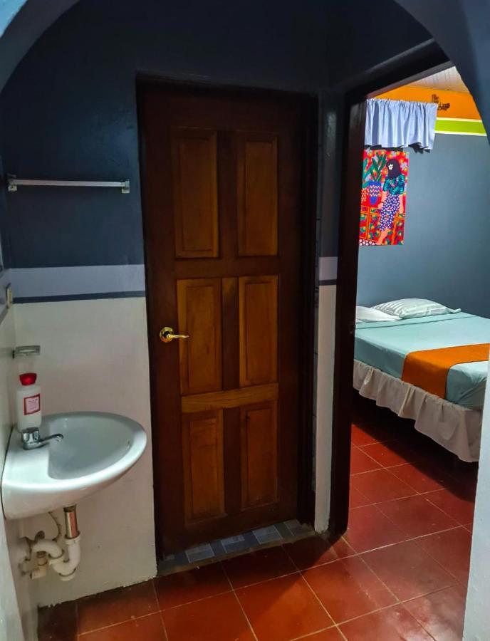 Hostal Tortuga Viajera Moyogalpa Eksteriør billede