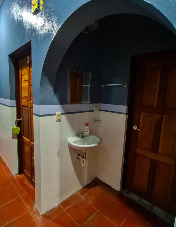 Hostal Tortuga Viajera Moyogalpa Eksteriør billede